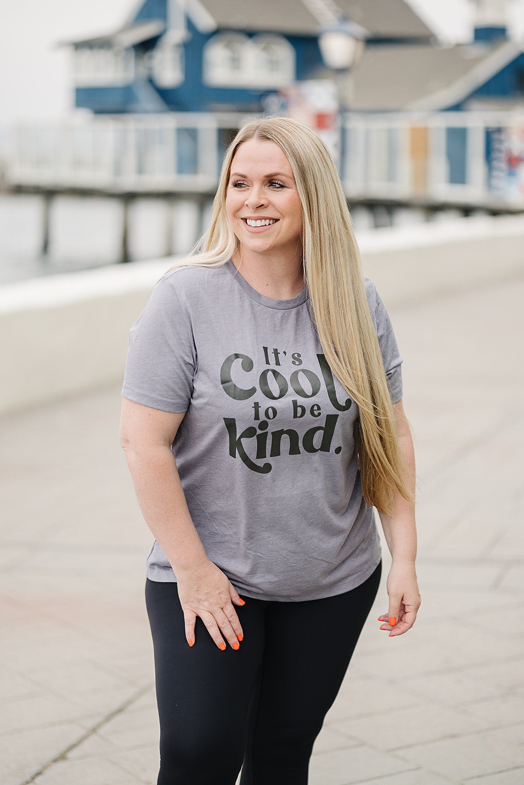 It's Cool To Be Kind Women's Tee